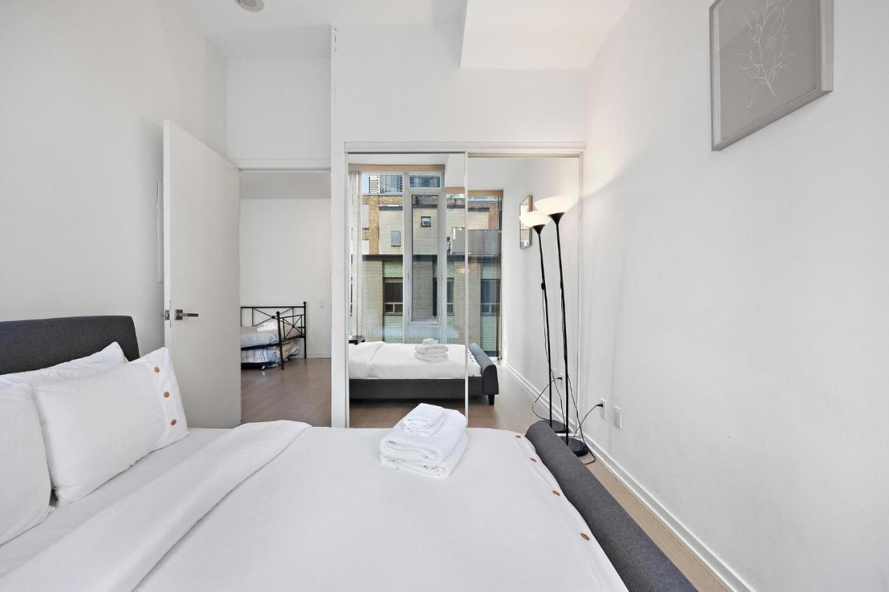 Trendy 1Bedroom Downtown Toronto Condo Buitenkant foto
